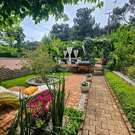 Nyaraló Casa Bella *